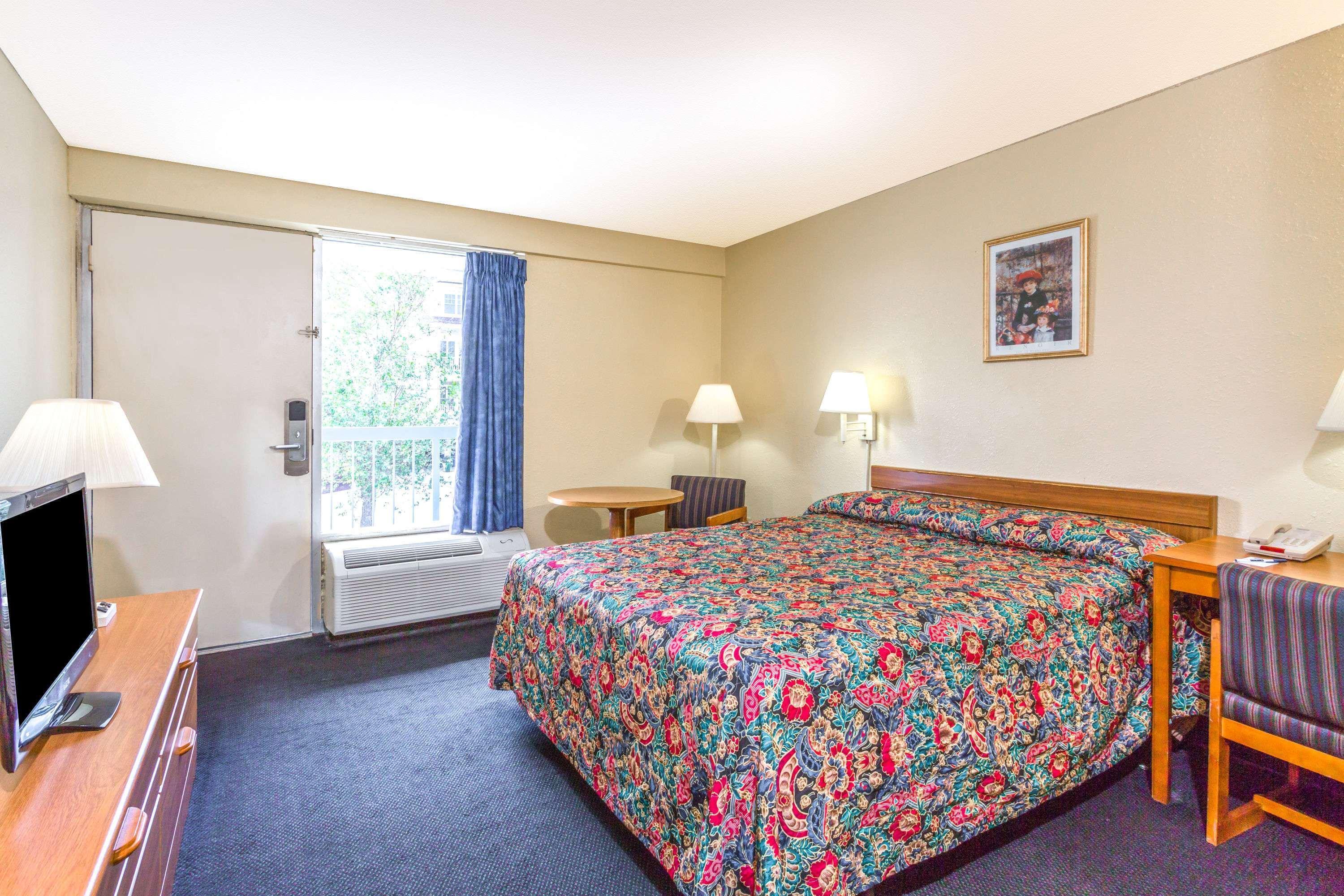 Travelodge By Wyndham Virginia Beach Bay Beach Esterno foto